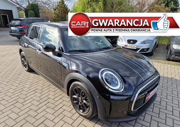 mini cooper wielkopolskie MINI Cooper cena 94500 przebieg: 28000, rok produkcji 2021 z Czersk